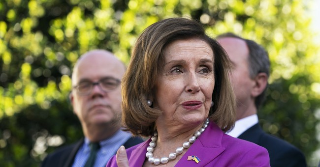 Nancy Pelosi Now Kissing up to China, Gives Them a Bizarrely Unwarranted Compliment