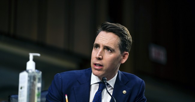 Hawley Grills Wray on Explosive FBI Whistleblower Allegations Biden Team ‘Cut Corners,’ Let in 100s of Afghans on ‘Watchlists’