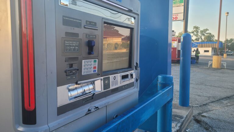 Group arrested after allegedly trying to smash open North Side ATM