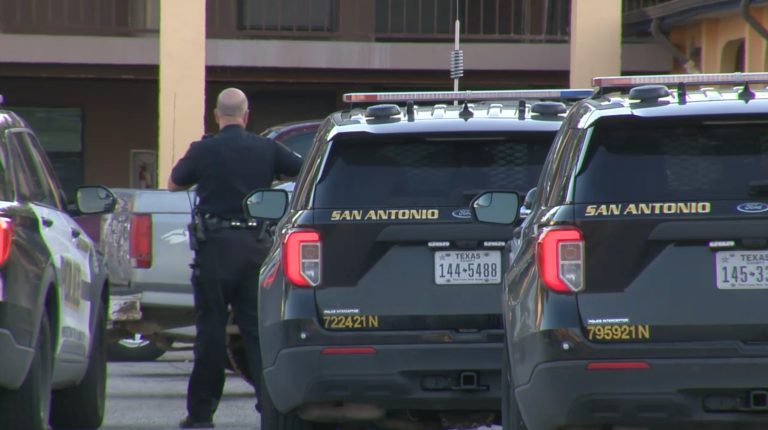 Woman found with gunshot wound in Northeast Side hotel room