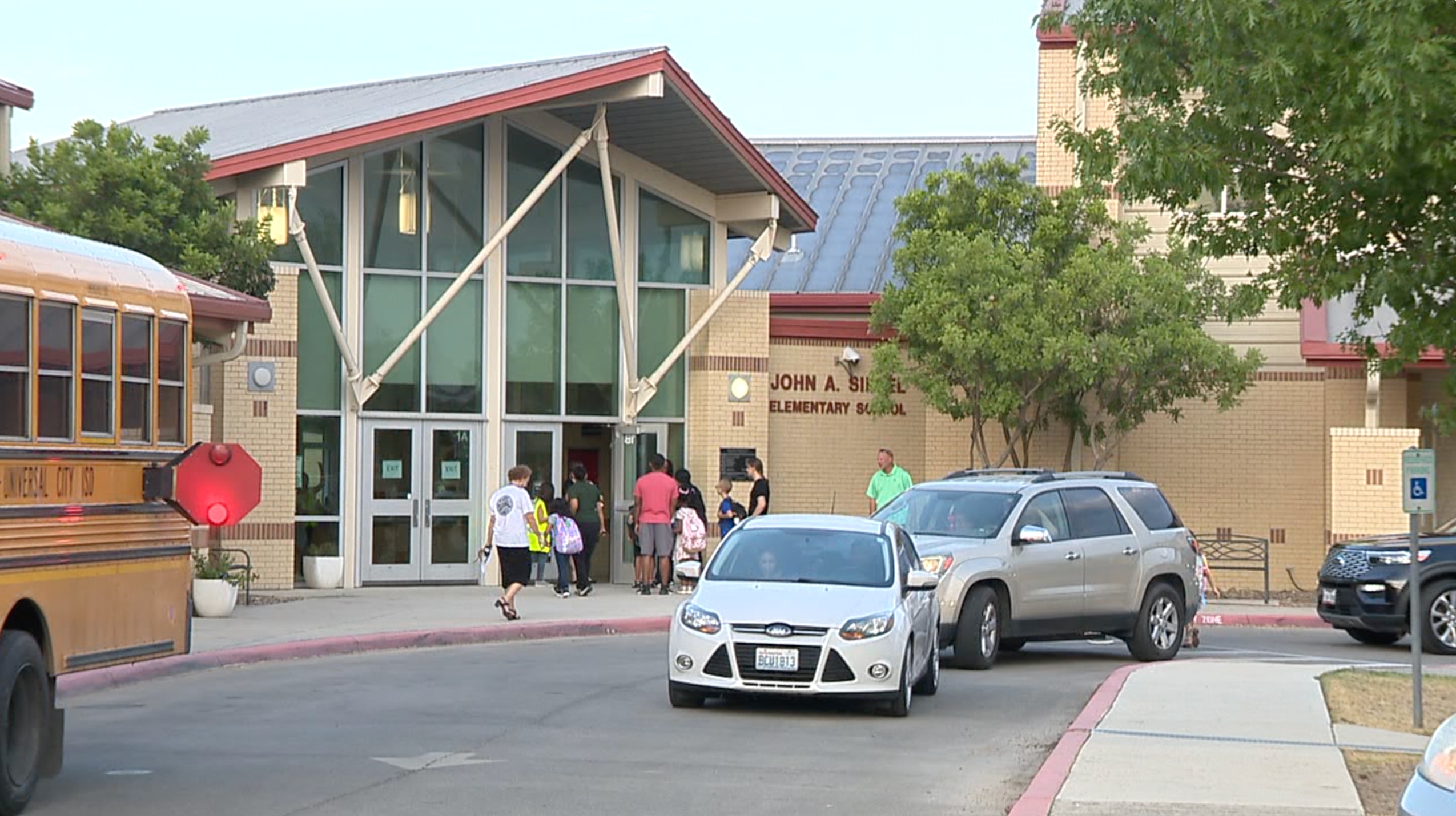 SCUCISD students excited for return to class as parents try to qualm lingering fears