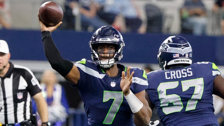 Seahawks pick Smith starter after preseason loss to Cowboys