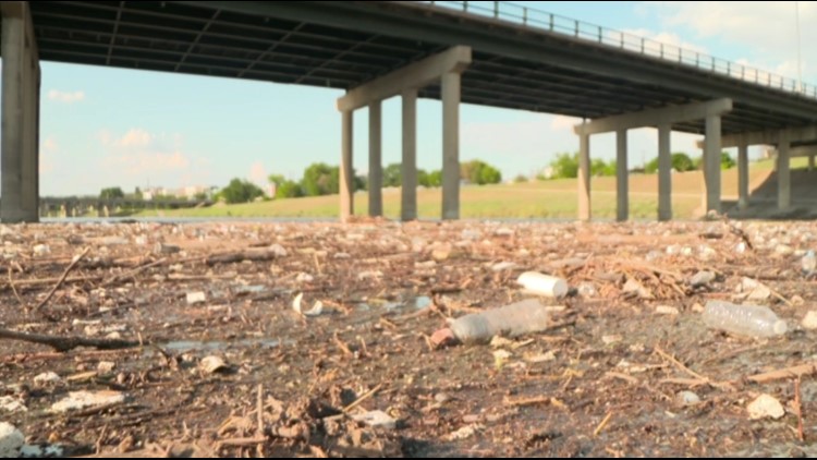 Fort Worth asking for community help to clean Trinity River after flooding fills banks with trash