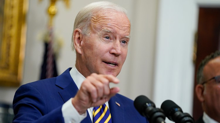 Biden announces student loan relief for borrowers making less than $125,000