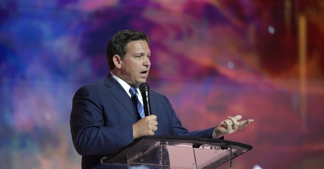 Ron DeSantis Rally in Arizona Was a Barn Burner