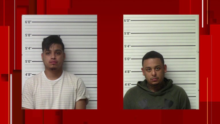 High-speed chase ends in 2 human smuggling arrests in Kerr County