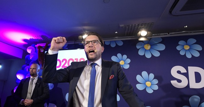 Center-Right, Populist Coalition Ousts Sweden’s Leftist Government