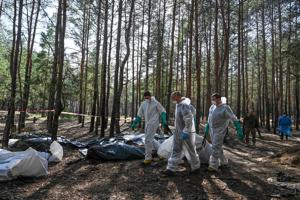 Kyiv’s forces say they have established a bridgehead at key crossing