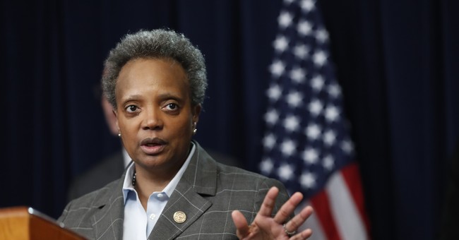 Chicago Mayor Lori Lightfoot Shipped Migrants Sent by Texas Away After Making a Show of Welcoming Them