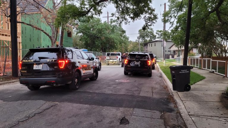 SAPD: Suspecting cop watches construction site of previous theft, catches pair of thieves in the act