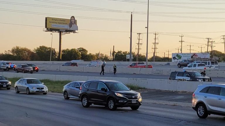 Person hit, killed on Highway 281 on North Side; lanes reopened