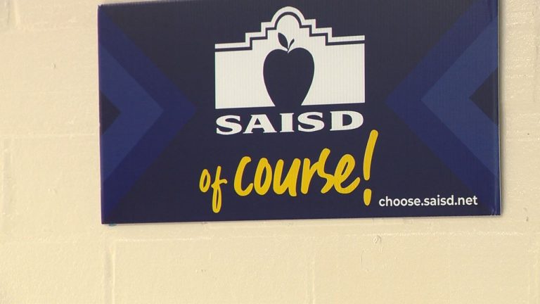 SAISD to host teacher career fair on Saturday