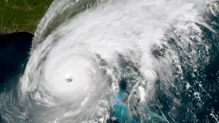 Hurricane Ian swamps southwest Florida, trapping people in homes