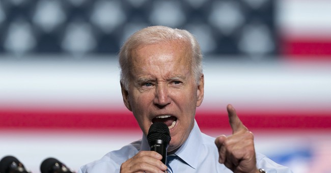 Here’s the Reason They Don’t Show the Wide Shot at Biden’s Events