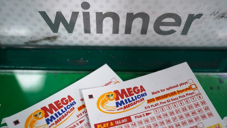 Winners of $1.3 billion Mega Millions jackpot claim prize