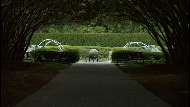 Former Dallas Arboretum employees blame management for alleged culture of LGBTQ discrimination