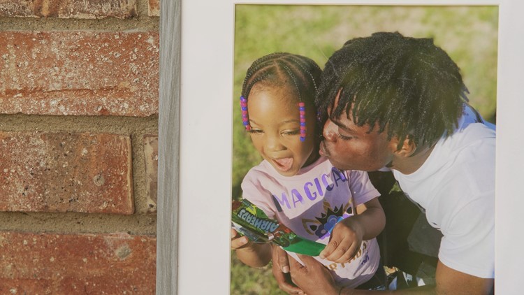 Family mourning death of 20-year-old killed in Deep Ellum; police release surveillance photos of suspect