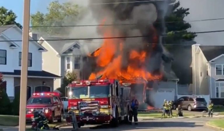 Young Amazon Driver Hailed a Hero for Rescuing Family From a Burning Home