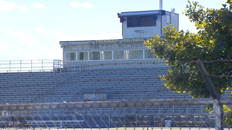 Two teens charged with making a terroristic threat as police thwart potential shooting at North Texas HS football game