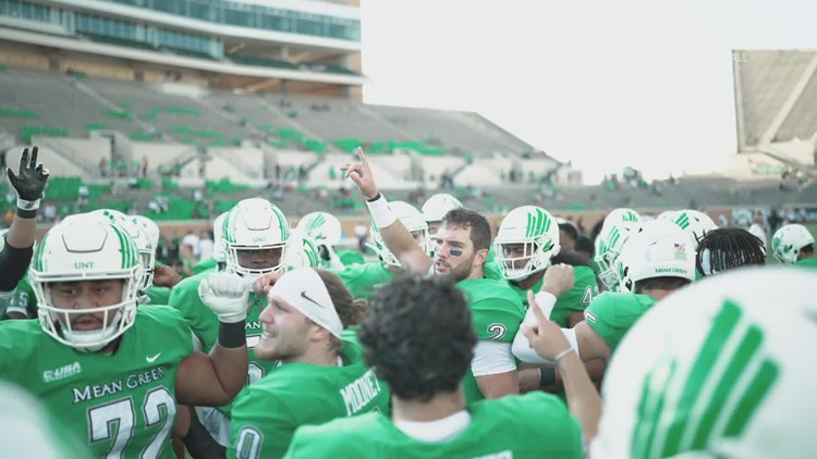 Giving football the old college try: Former Yankees prospect returns to UNT to play QB