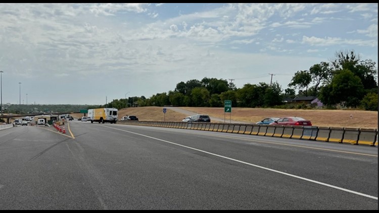 Talk Traffic To Me: I-30 Zipper Machines