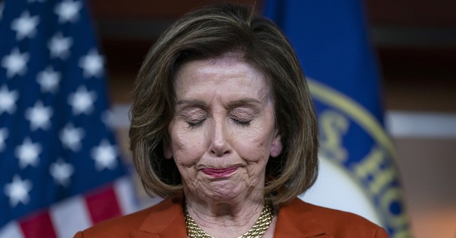 Nancy Pelosi Gets Loudly Booed, Even by New Yorkers