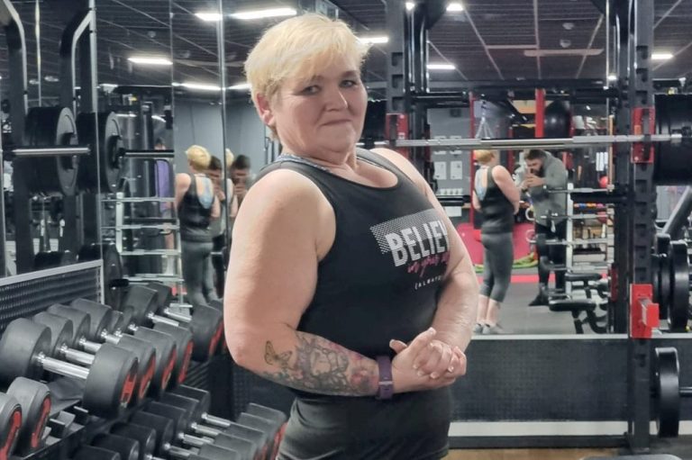 Grandma Lost 250 Pounds and is Now a Bodybuilder After Saggy Skin Removal