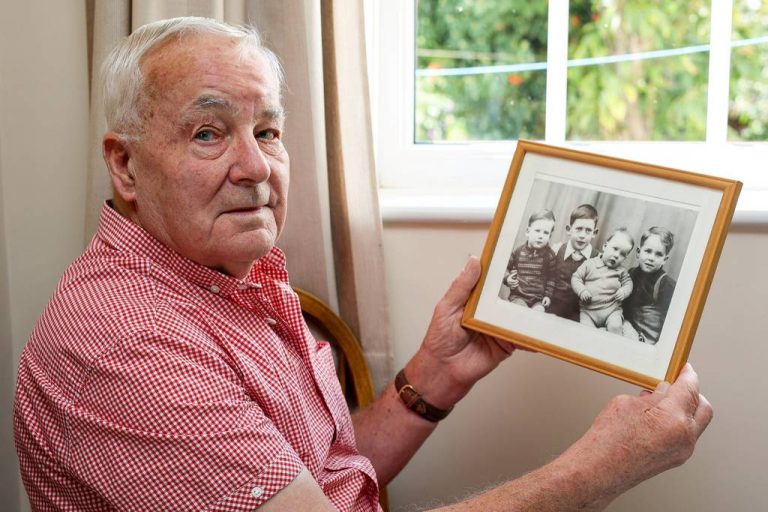 Long-Lost Brothers to Be Reunited After 77 Years and 10,000 Miles, ‘I still can’t believe it’ (WATCH)