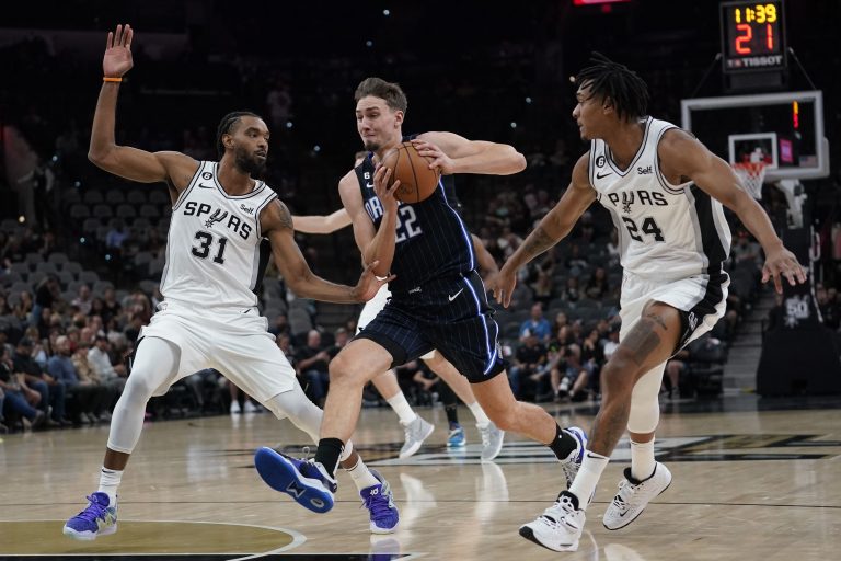 Spurs lose 102-99 to Magic in second preseason game; Coach Pop provides update on Johnson, Primo’s return