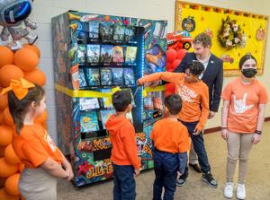 Longview ISD campus receives reading book vending machine through United Way program