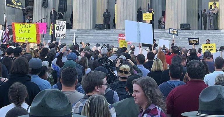 Exclusive: Witness at Matt Walsh Rally Details Hysterical Protesters Failing to Shout Down Speakers