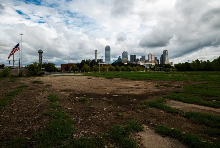 Lackluster employment numbers signal economic slowdown for Texas, Dallas Fed says