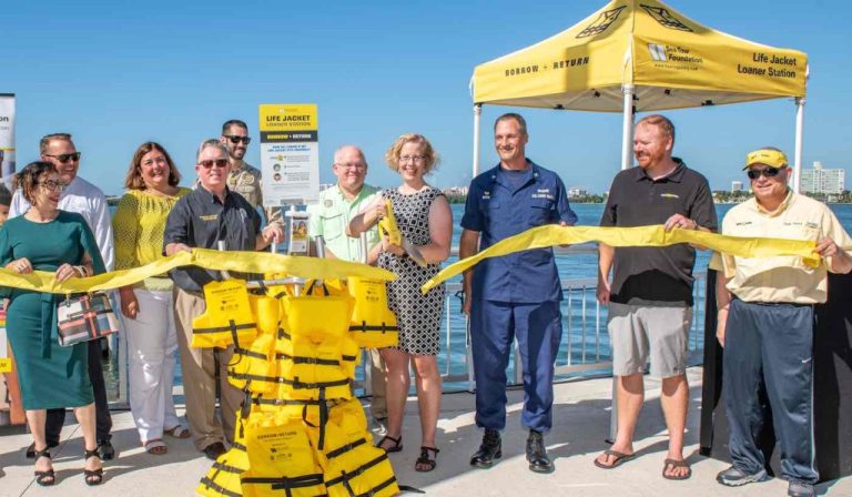 Free Life Jackets Loaned to Anyone in Need – Now Saving Lives in 1,000 Locations Across the US