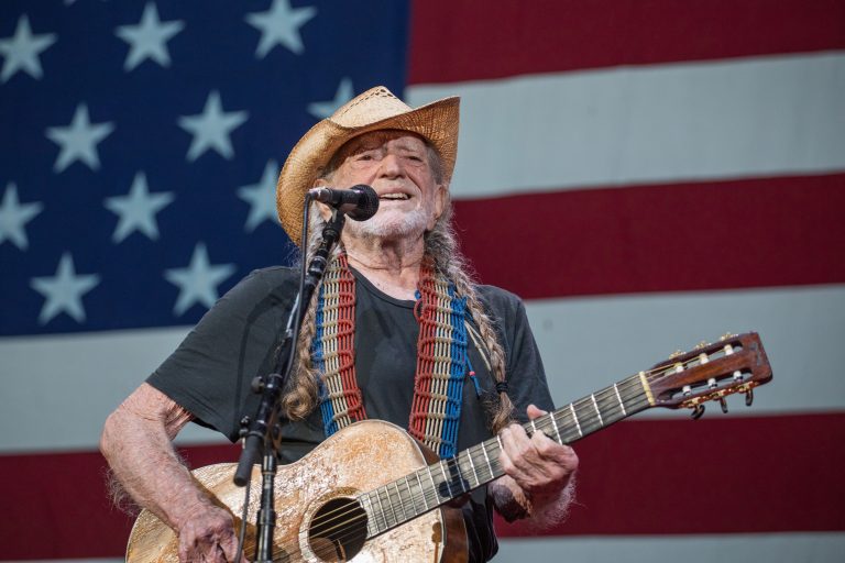 Fall music festival at Willie Nelson’s ranch scaled back from 10 days to 3