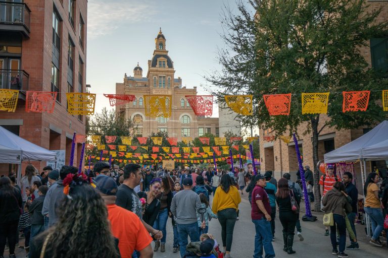 Pearl announces D?a de los Muertos celebration with altars and live music