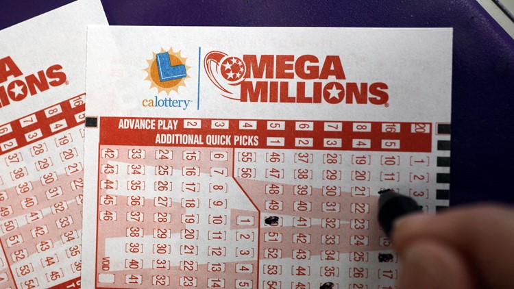 2 winners snag $494 million Mega Millions jackpot