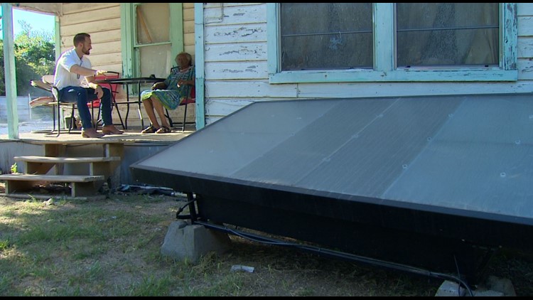 No water for decades, but non-profit hoping to bring advanced tech to Dallas community that makes drinking water from the air