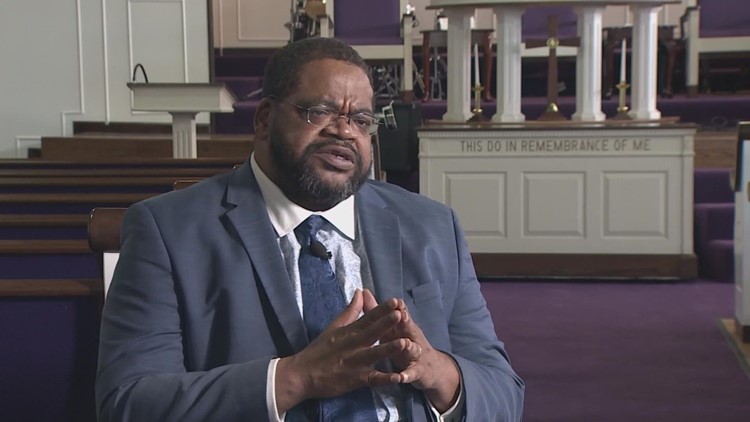 Fort Worth pastor uses dead teen photo to shock leaders