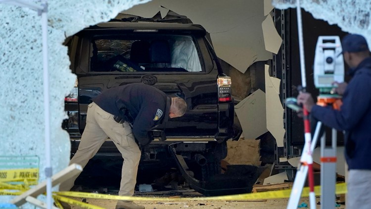 53-year-old arrested after SUV crashes into Apple store, killing 1 and injuring 16