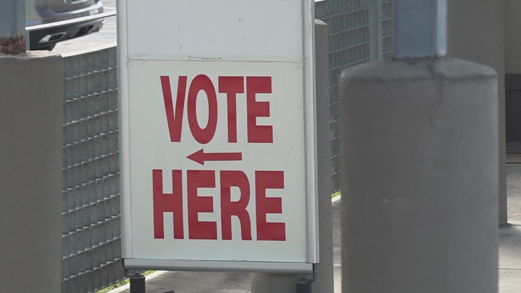 ‘I’m in no rush’: Voter apathy takes hold of early voting ahead of Texas midterm election