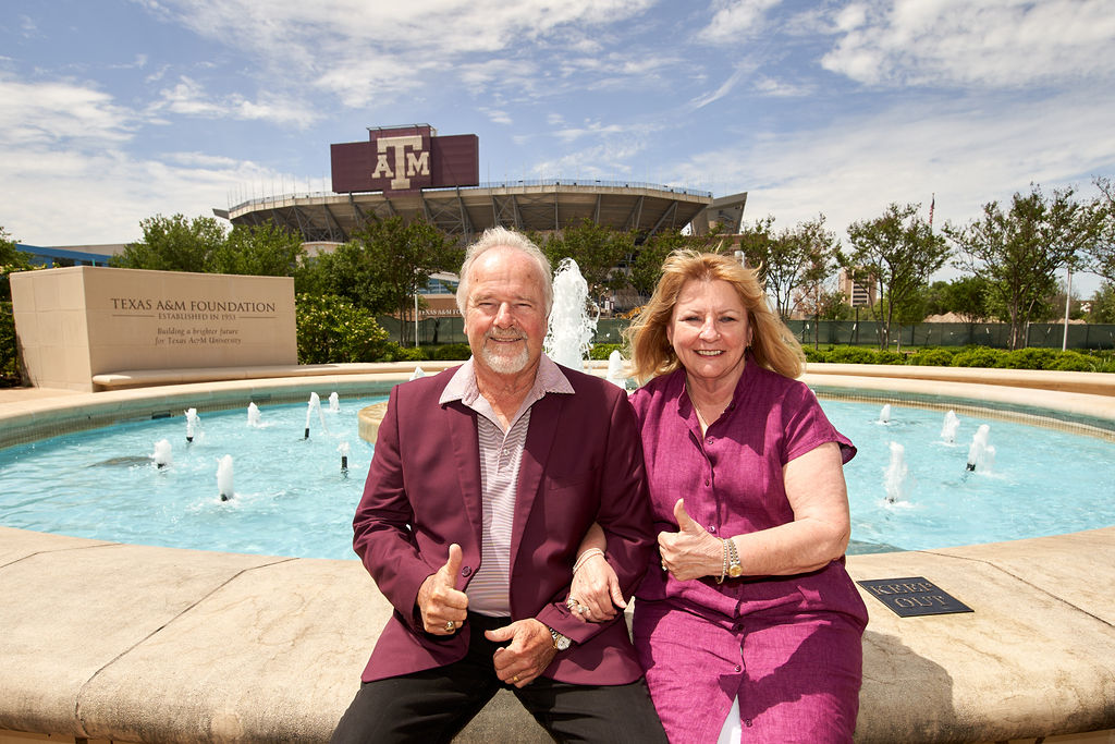Texas A&M Receives $4 Million Gift to Support Business and Veterinary Medicine Students