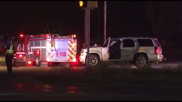 Pedestrian struck, killed by vehicle in East Bexar County, BCSO says