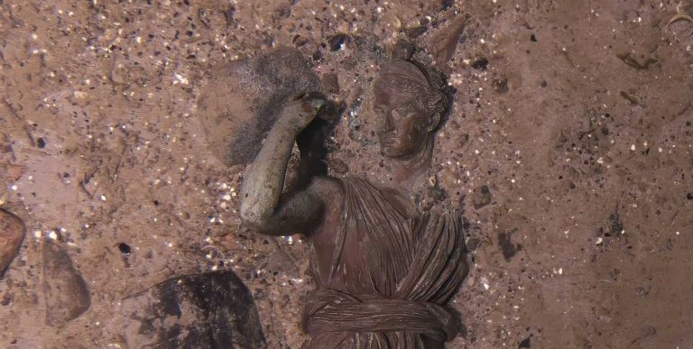 Long-Lost Diana of Versailles Statue Sank with the Titanic–it Was Just Found on the Ocean Floor