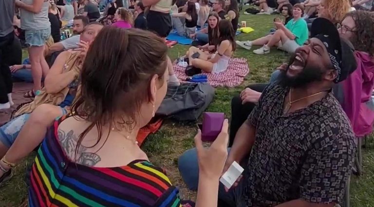 Couple Surprised When They Both Get Down on Their Knees to Propose Marriage at the Same Time (Watch)