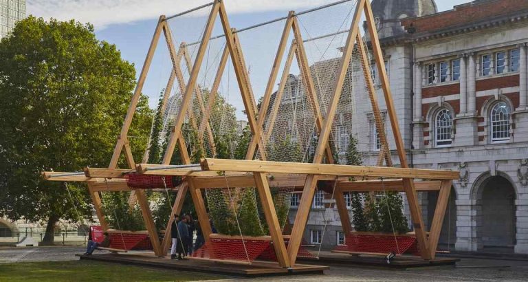 Vertical Greening Brings Nature to Urban ‘Heat Islands’ Quickly and Easily (LOOK)