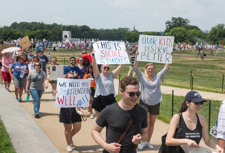 Opinion: Trump would doom the U.S. Department of Education and harm Texas teachers