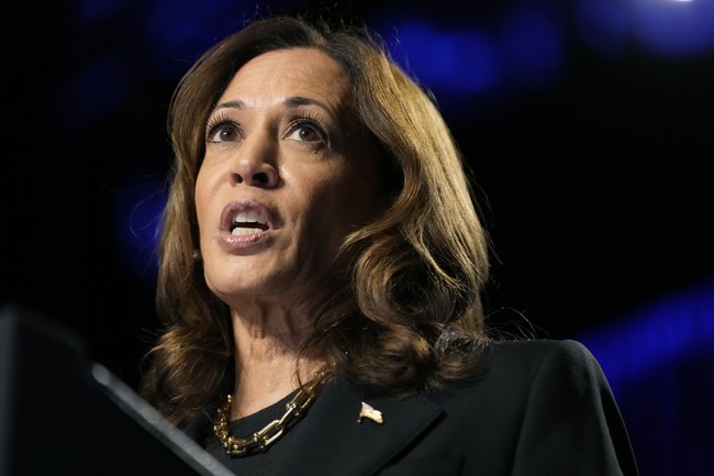 WATCH: Kamala Goes ‘Full Biden’ As Reporters Are Forced Out of FEMA Meeting