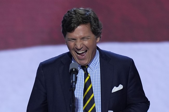 Tucker Carlson Slams It Out of the Park With Epic Rant Against Kamala, ‘Creepy’ Liz Cheney