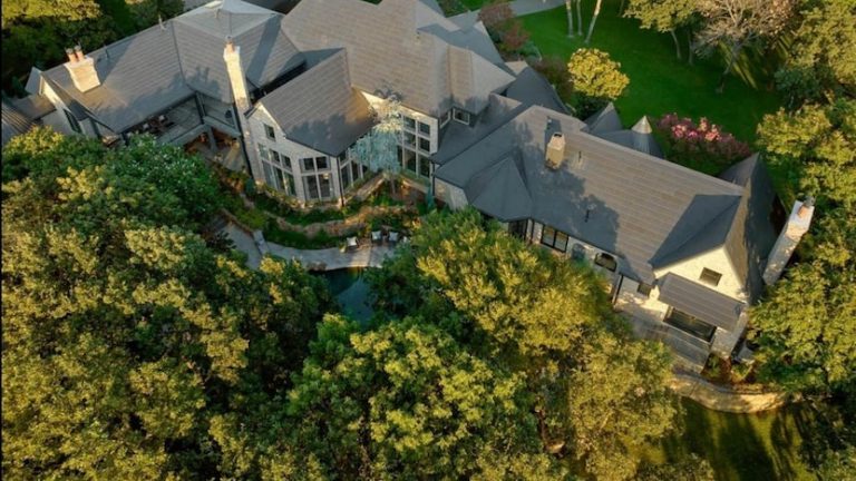 Country icon Loretta Lynn’s grandson lists $7 million mansion in North Texas