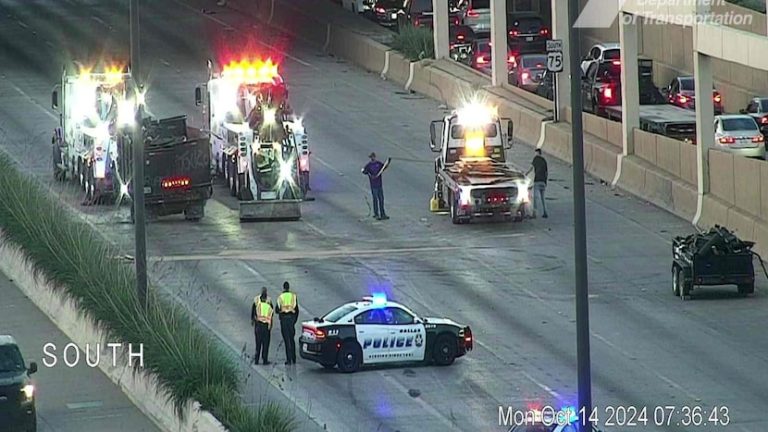 Crash, lane closures on US 75 in Dallas halt commuter traffic early Monday